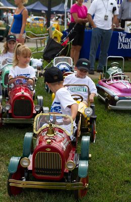 pedalcar003.jpg